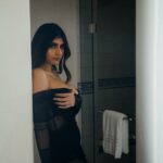 Mia Khalifa Sexy Lingerie Tease Photoshoot Set Leaked
