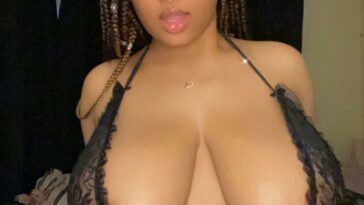 Kaycouture Stalli – Huge Tits Ebony Nudes